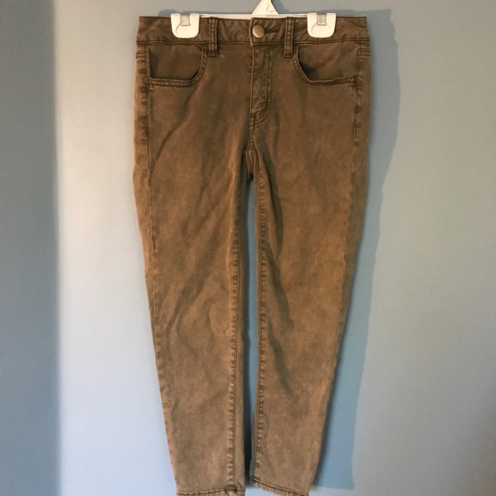 Olive green cropped jeggings